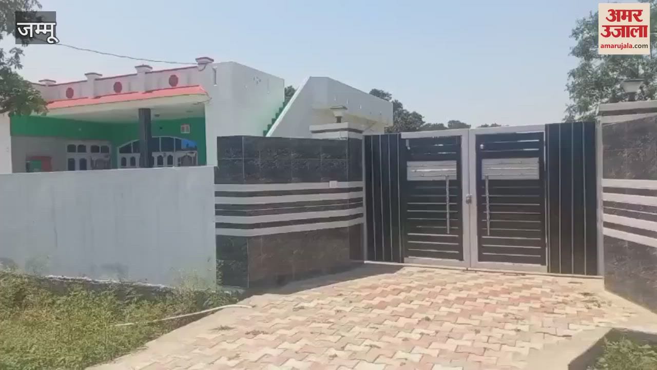 Amid talks of ceasefire, panic prevails in border villages, houses locked and life in bunkers