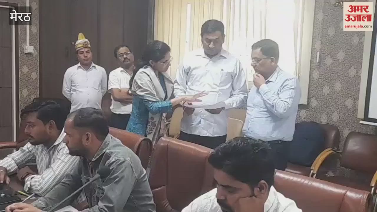 Mega camp organized in Energy Bhawan in Meerut, Minister of State for Energy also attended the consumer camp