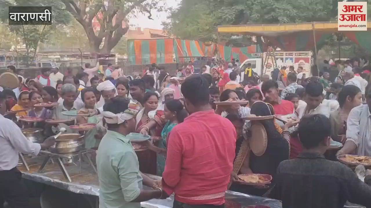 food looted in mukhyamantri samuhik vivah varanasi