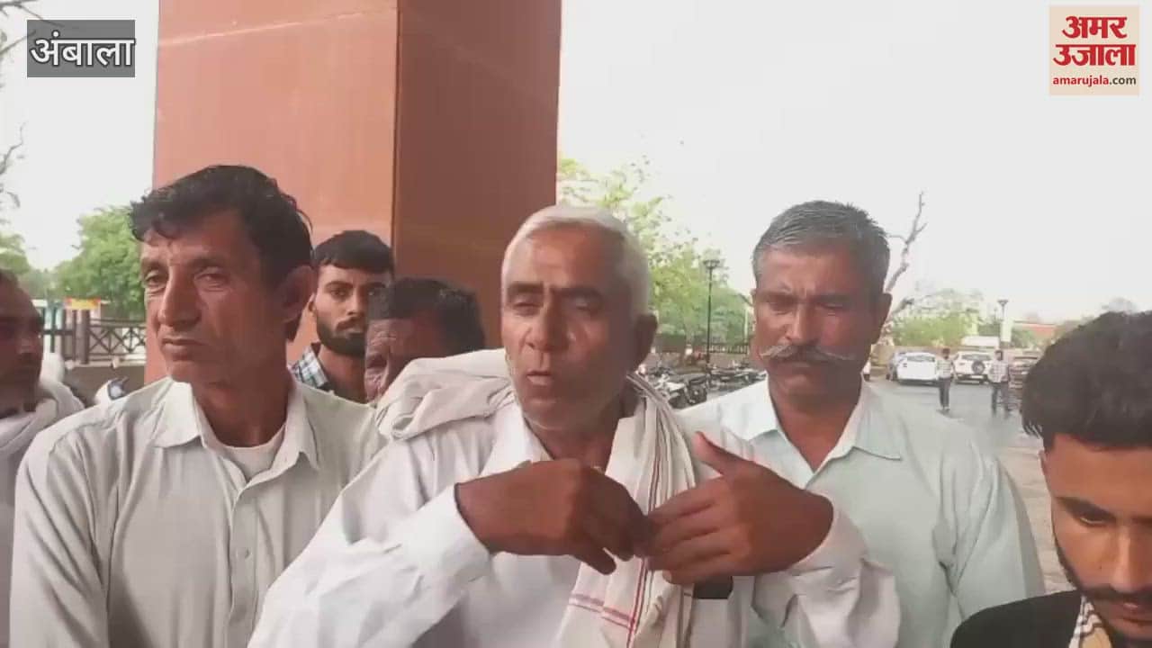 Ambala: Case of murder of newly married woman; family members wandering for justice for a month, sit on dharna outside SDM office