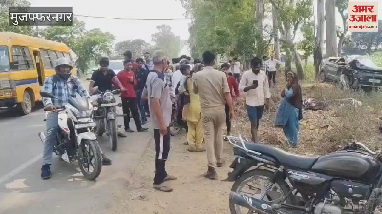 Muzaffarnagar: Car collides with bike and hits tree, three killed