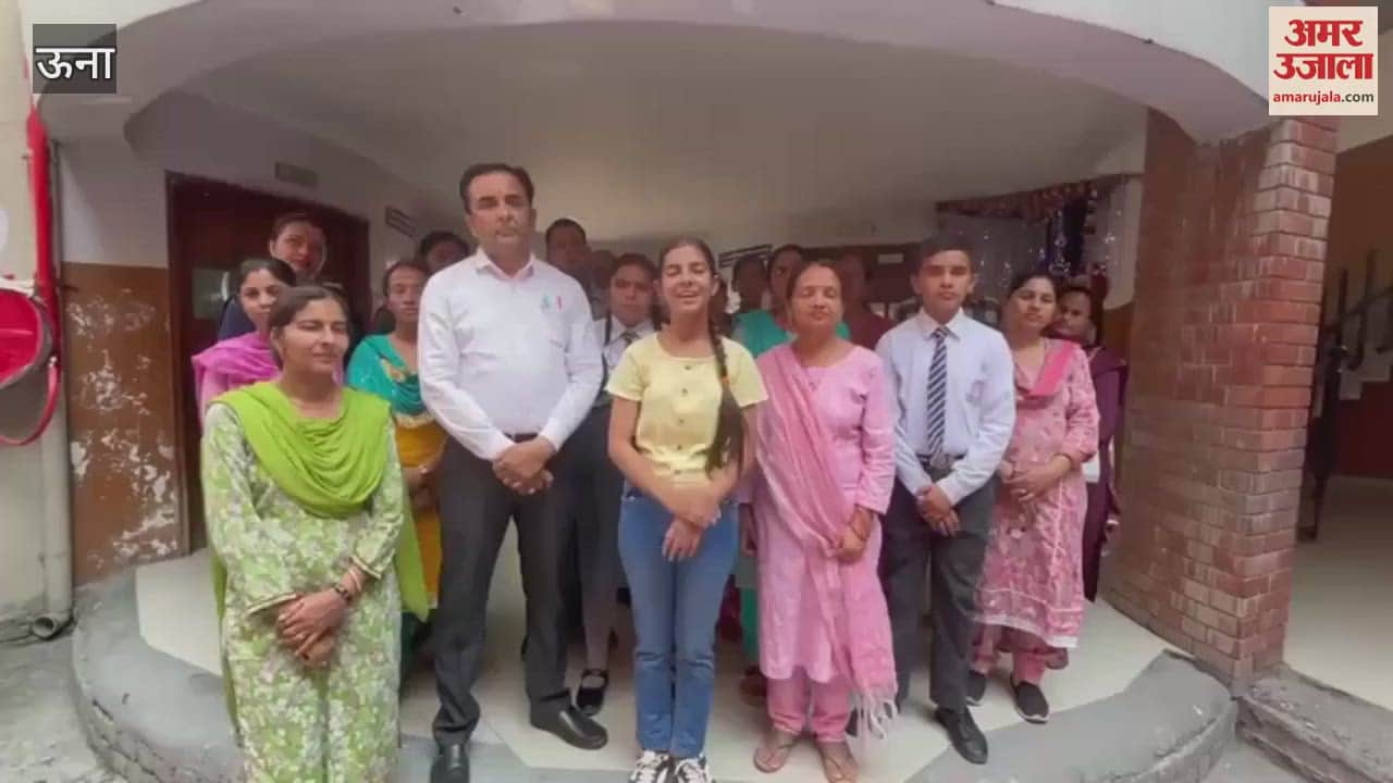 HPBOSE 10th Result 2025 Aratrika Thakur who secured tenth position in the tenth board exam aims to become a scientist