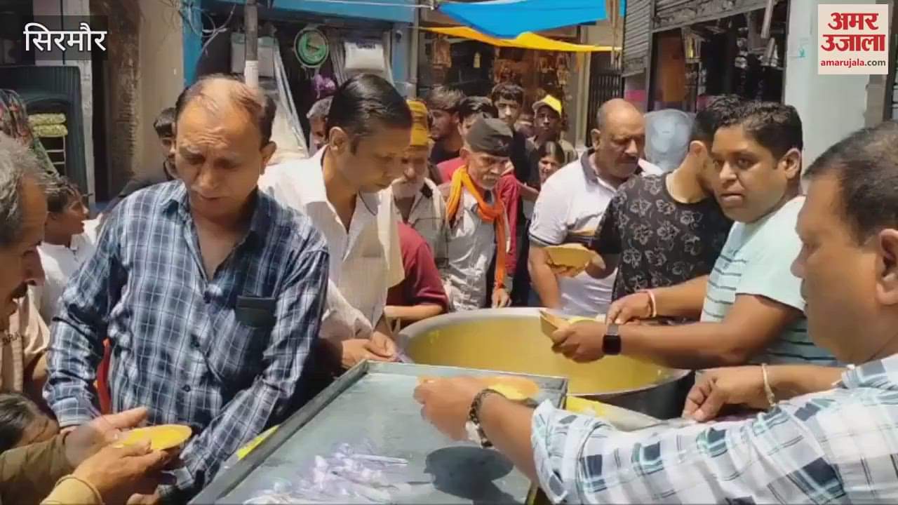 Sirmaur Kheda Mandir Committee organized a feast in Bada Chowk