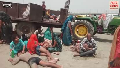 Six people who came to immerse ashes at Kachla Ghat were swept away in the Ganga river