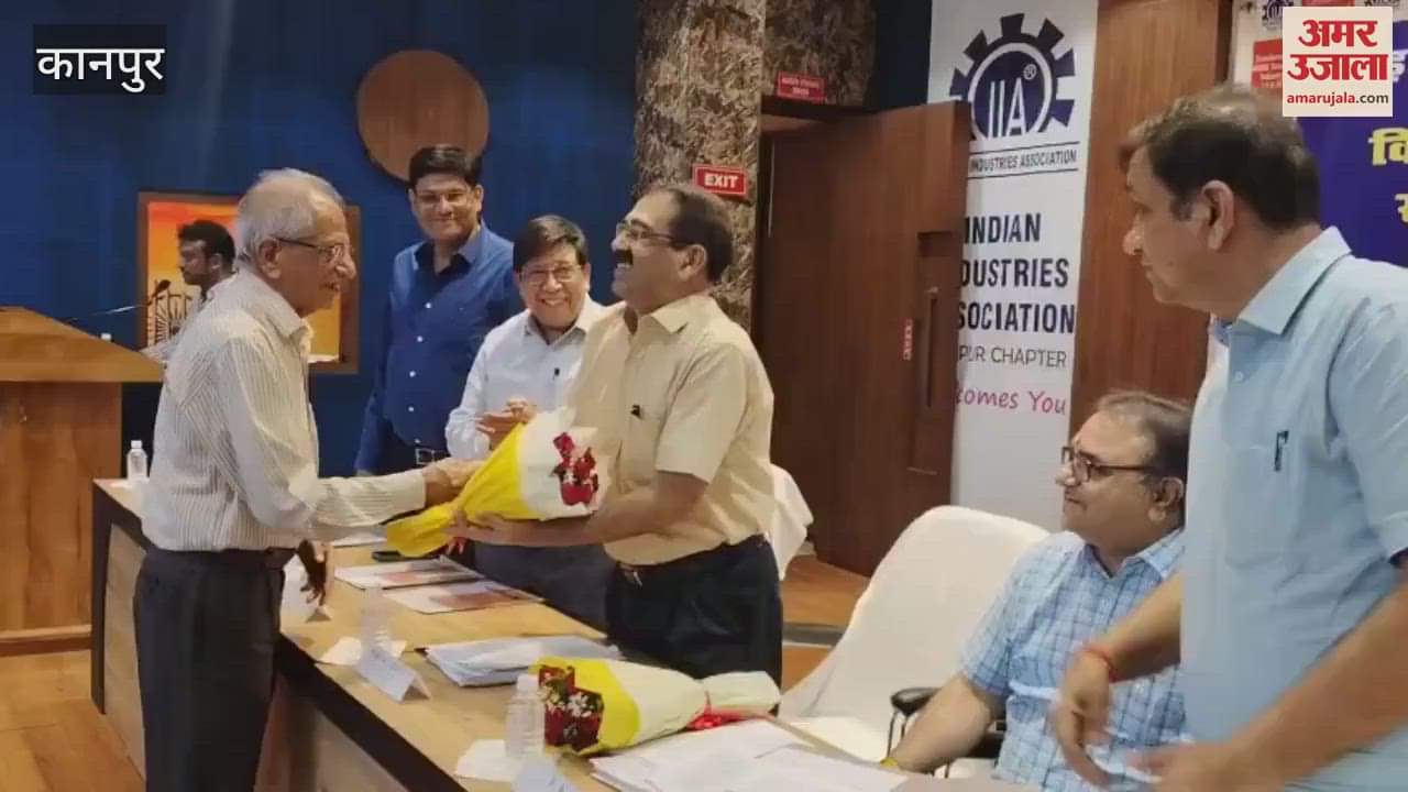 Entrepreneurs listed their problems in a meeting with KESCO officers in IIA Bhawan auditorium