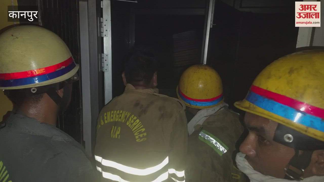 Short circuit causes massive fire in restaurant, loss of lakhs