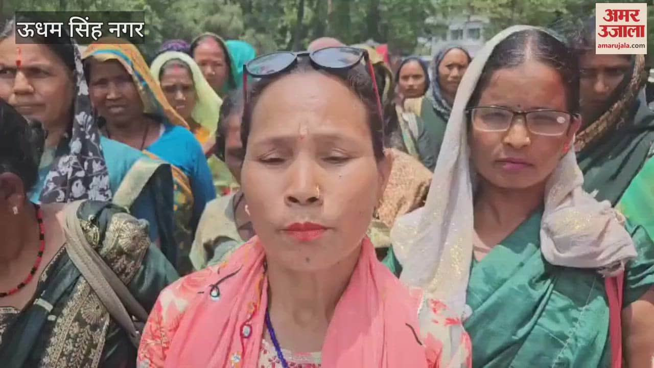 bhojan mata took out a rally and demonstrated at the Collectorate regarding their demands in rudrapur