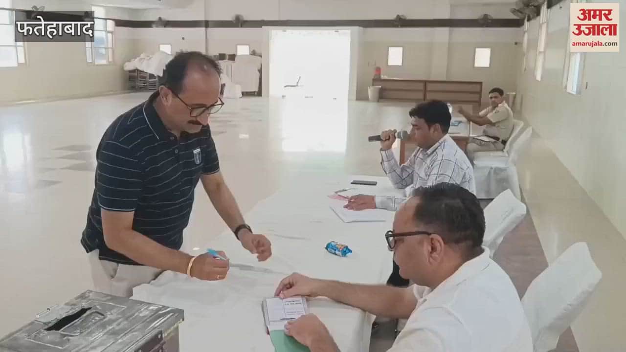 Voting for the election of the head of Aroravansh Mahasabha in Fatehabad, the head will be elected for three years