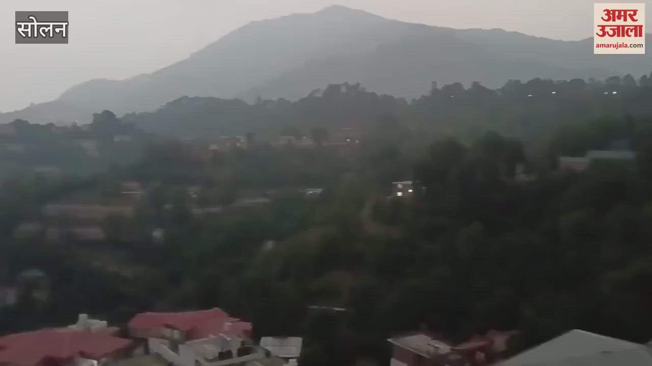 Darkness prevails in Solan during the day light rain begins