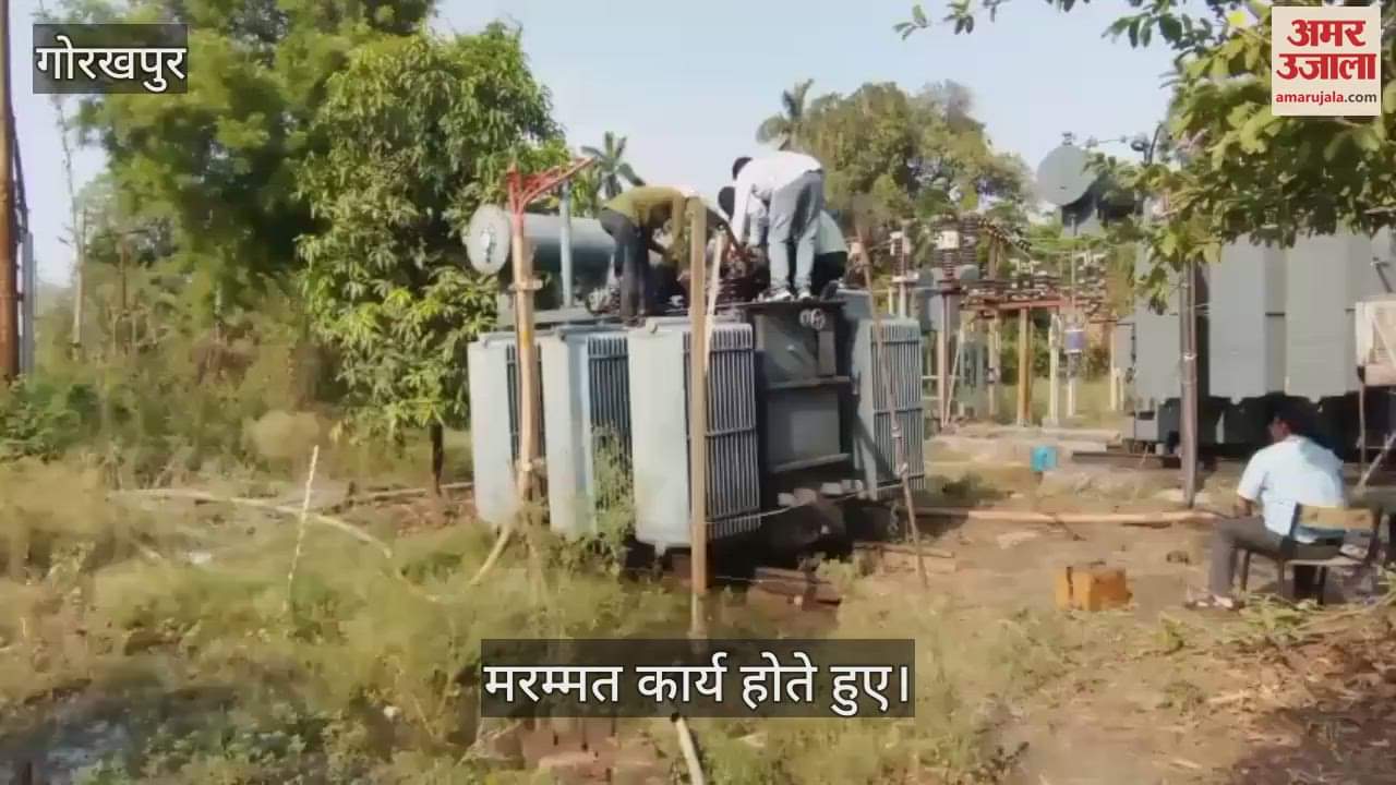 Fault in power transformer in Mohaddipur, power cut since morning