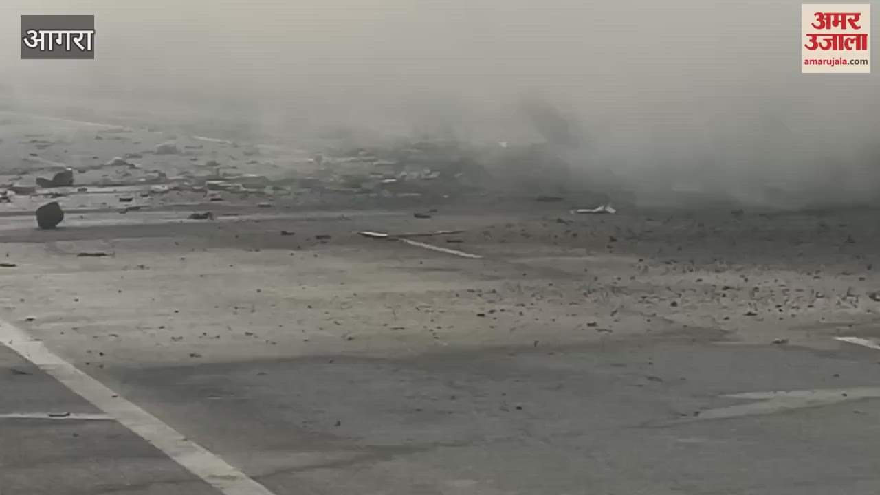 Jam Truck caught fire driver burnt alive