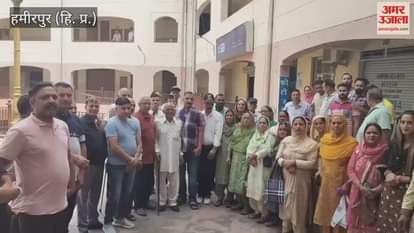 Hamirpur Villagers of three panchayats protested against the Dhirad Zilla Parishad ward