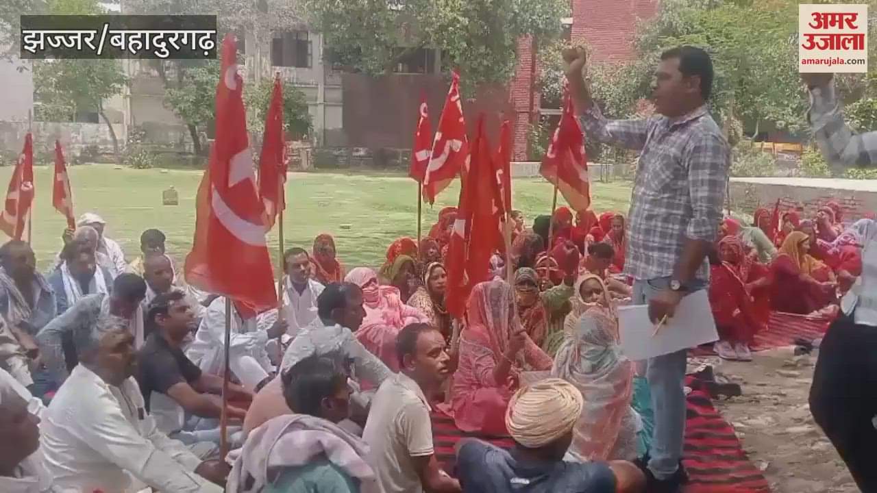 Rural sanitation workers demonstrated at the DC office in Jhajjar