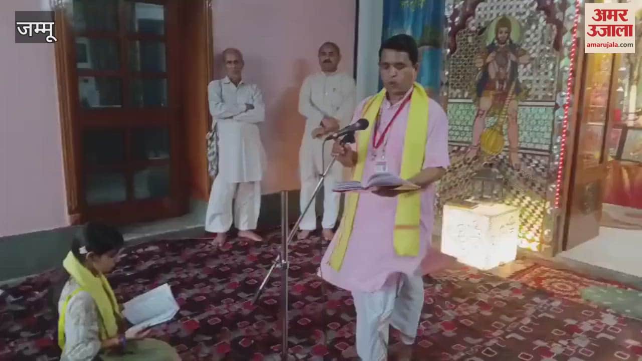 Initiative to connect with culture: Children in Shastri Nagar are getting knowledge of Gita every Sunday