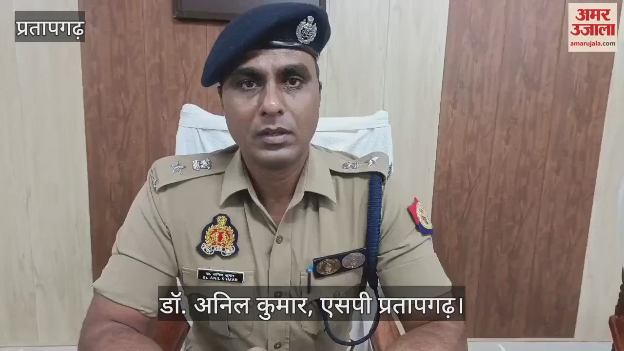 Pratapgarh- Four bike riders returning from a wedding procession were crushed by a speeding truck, two died
