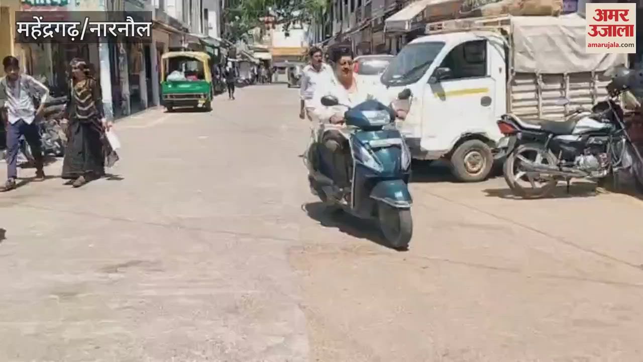 Crowds are missing from the market in Mahindergarh due to the scorching heat, business is getting affected