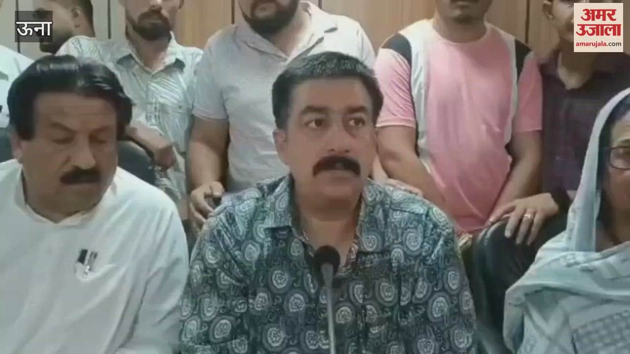 Una MLA Vivek Sharma held a meeting with the administration and local people regarding the preparations for the Peeplu fair