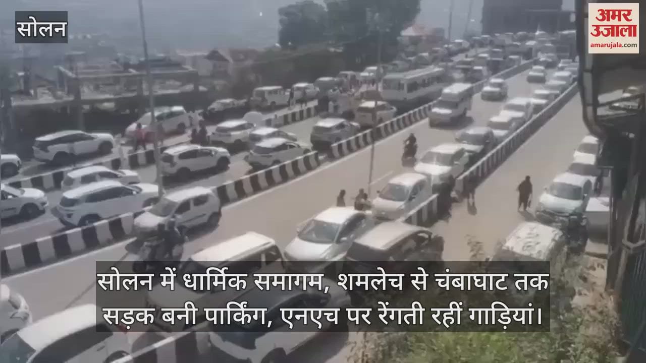 From Shamlech to Chambaghat, the road became a parking lot, vehicles kept crawling on the NH