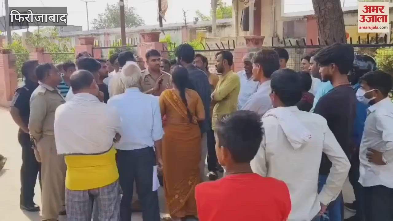 young man who came to the medical college to get medicine was beaten with a stick and left bleeding, there was a huge uproar