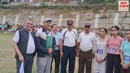 Mandi Children ran against drug abuse in Sajao rewarded by locals