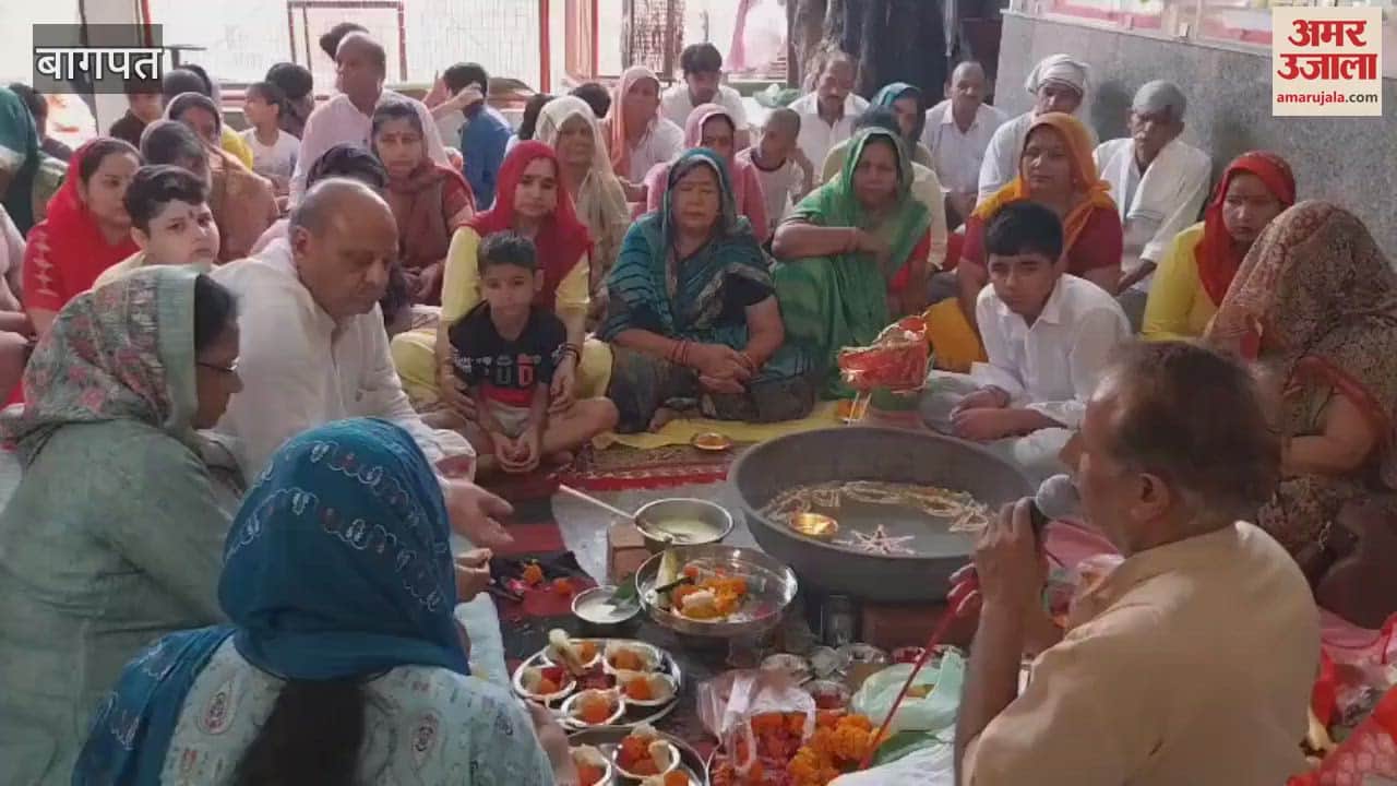 Shani Jayanti was celebrated with great pomp in Navgrah Shanidev temple in Khekra, Baghpat