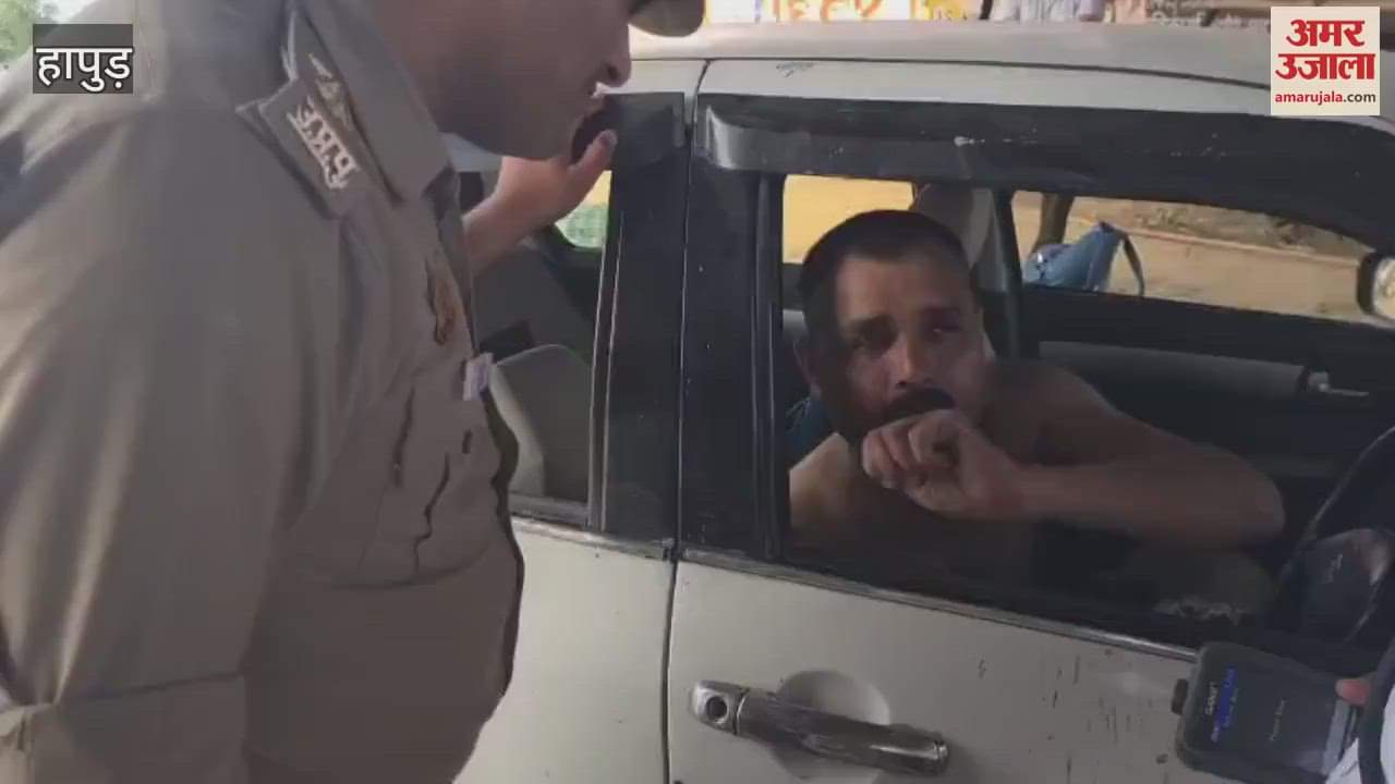 Police seized vehicle of a constable who was driving drunk in Hapur