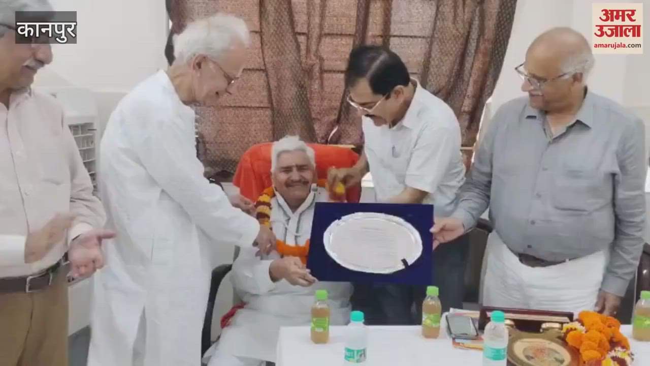 Meritorious students were honored, students were encouraged