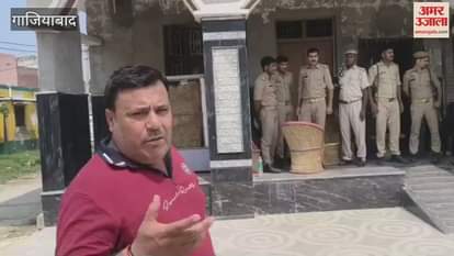 Police force deployed outside the house of wanted Qadir in Ghaziabad