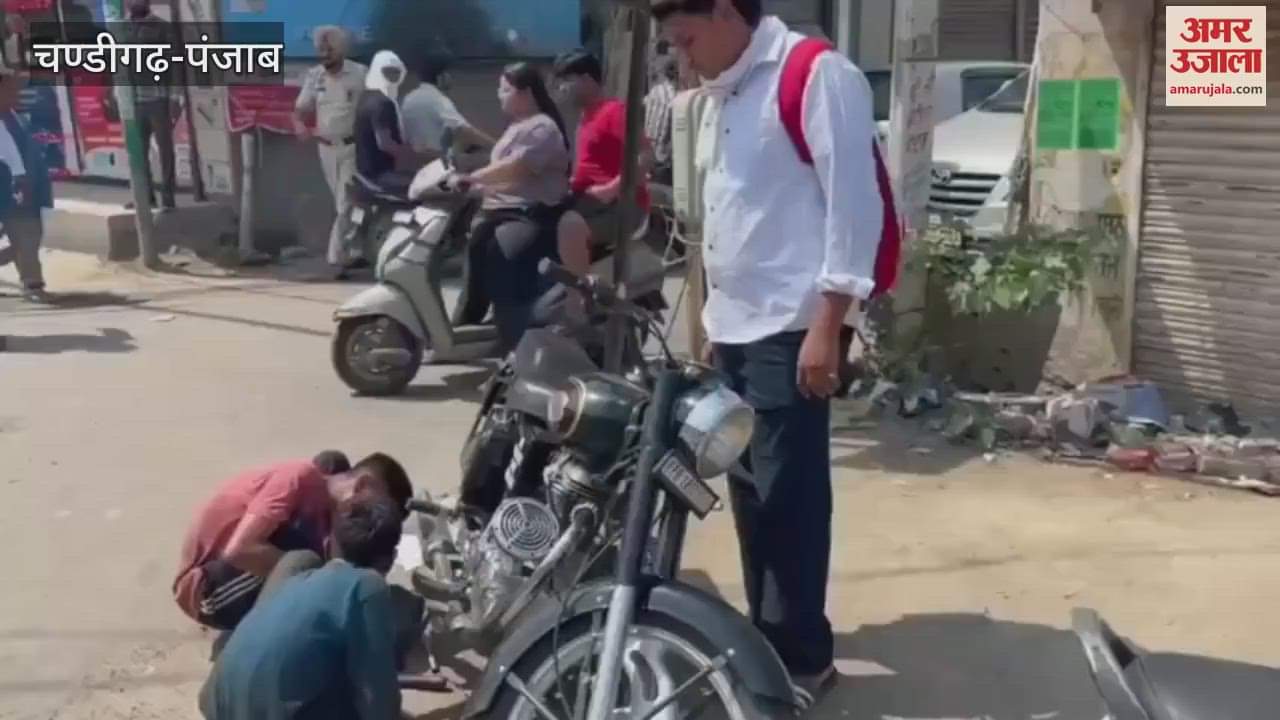 Moga traffic police takes strict action against those who throw firecrackers on Bullet