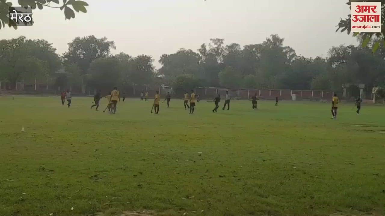 Meerut: Boys' match with girls, the game became exciting
