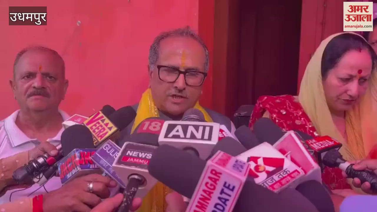 Dr. Nirmal Singh reached Anand Ashram on the occasion of Maa Baglamukhi's appearance day