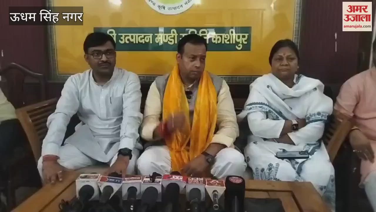 Shri Badrinath Kedarnath Temple Committee President Hemant Dwivedi said that devotees are also coming from abroad for the Char Dham Yatra