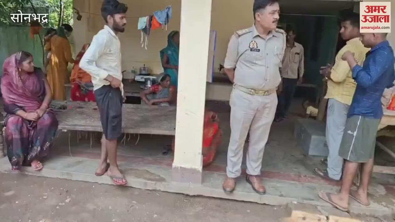 Lakhs of rupees including cash and jewellery stolen from village head house in Sonbhadra