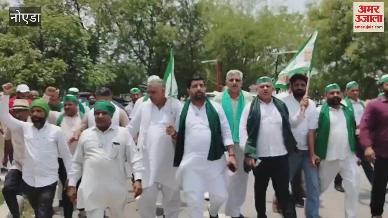 workers of Bharatiya Kisan Union Tikait gheraoed tehsil In protest against violence