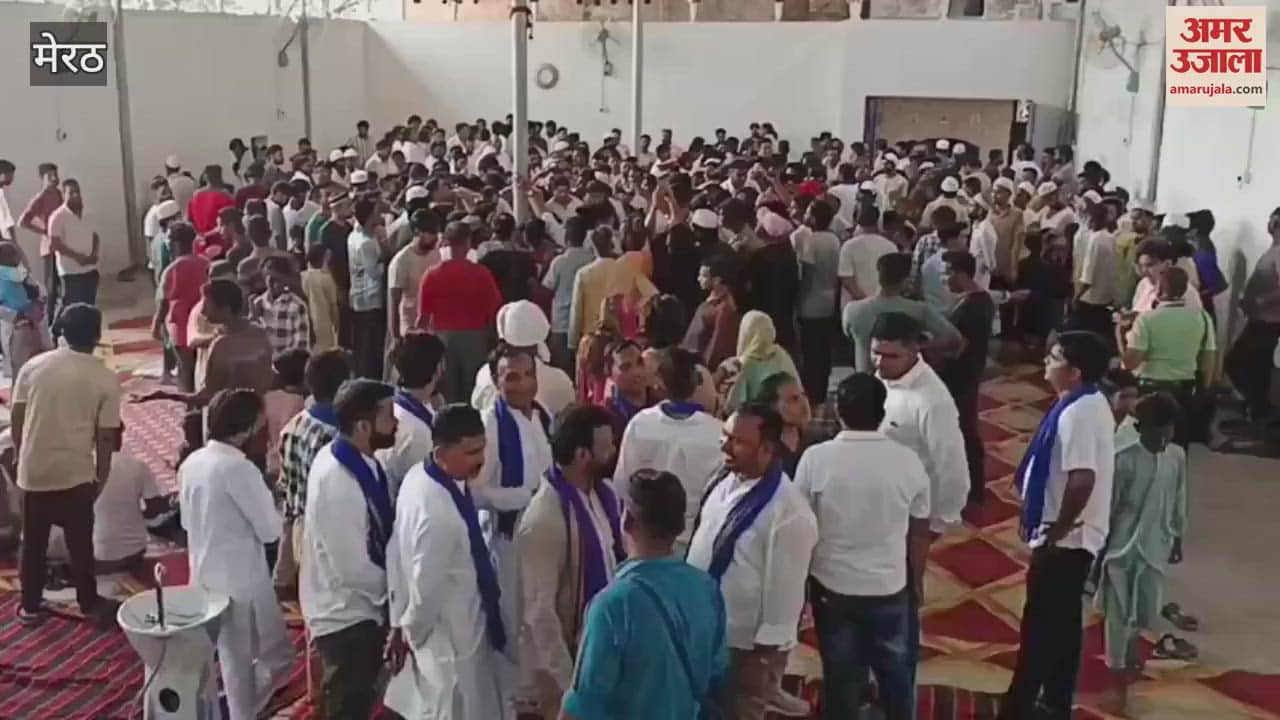 Two youths died by drowning in a canal in Mawana, Nagina MP reached the residence and consoled the family members