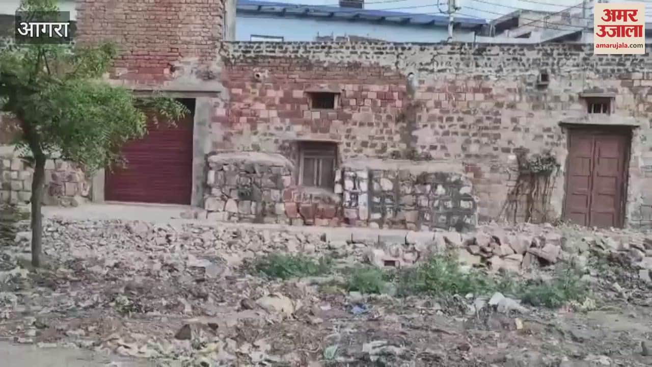 Railways demolished illegal encroachment from land