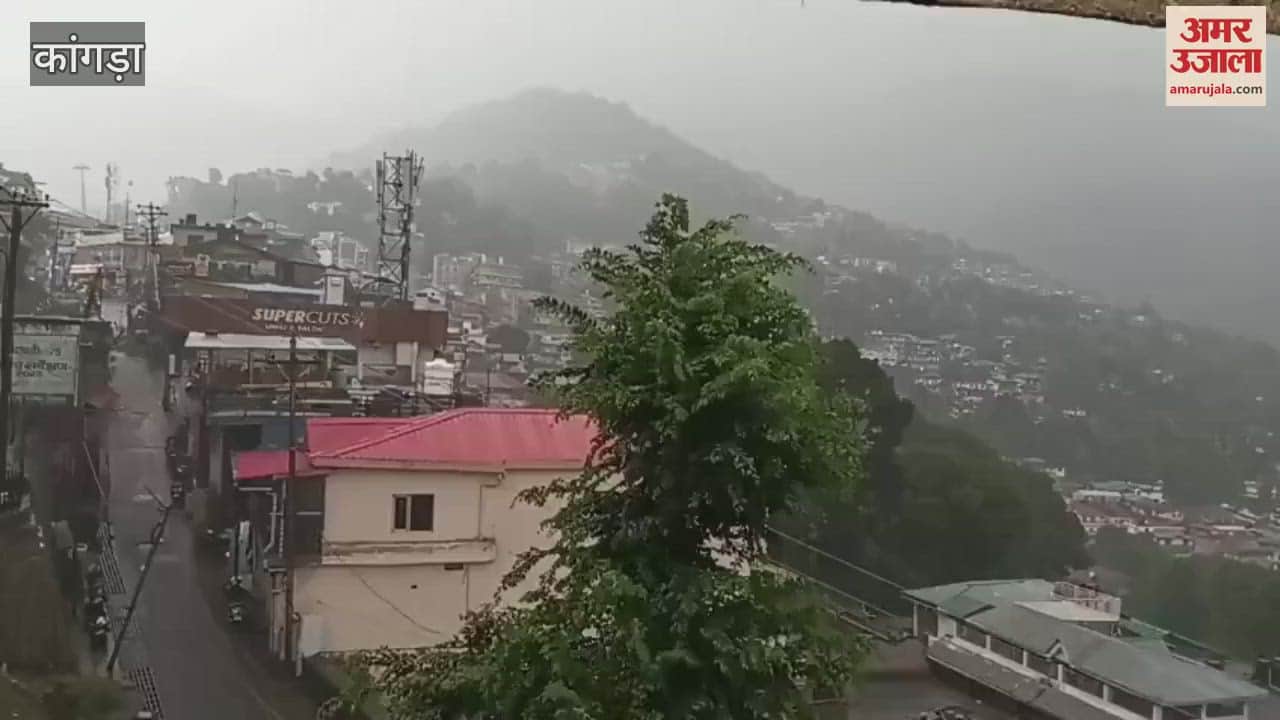 Hailstorm along with heavy rain in Dharamshala