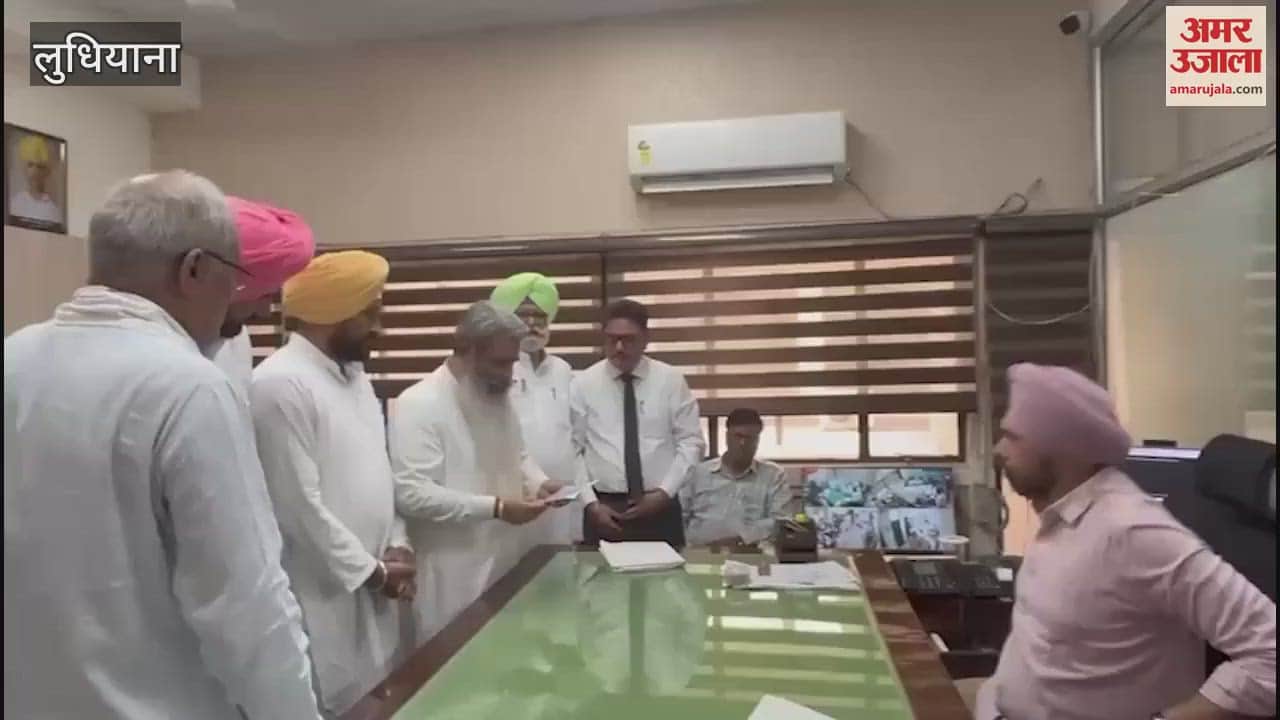 Congress candidate Bharat Bhushan Ashu filed nomination for Ludhiana West by-election