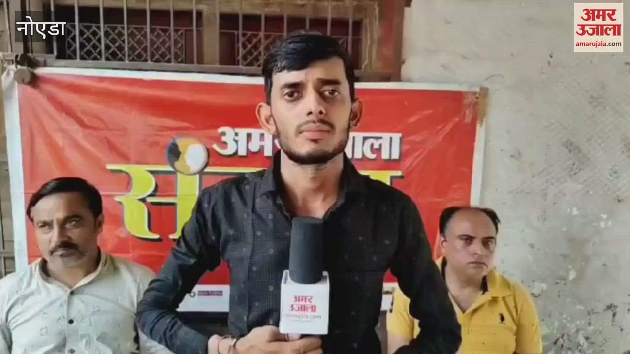 Shopkeeping is getting affected due to garbage dumping yard near the market in Greater Noida