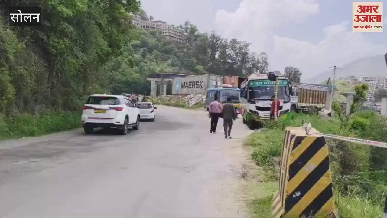 Solan Bus and bike collide in Kandaghat two died