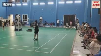 500 players are showing their talent in district level badminton championship in Rohtak