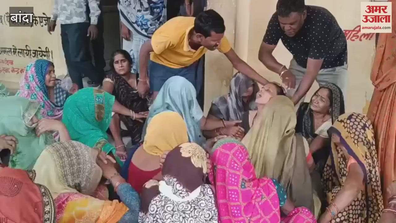 Vehicle hit e-rickshaw in Banda, driver crushed, death