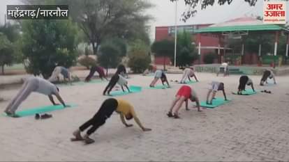 21 day yoga camp started in village Dalanwas of Mahendragarh