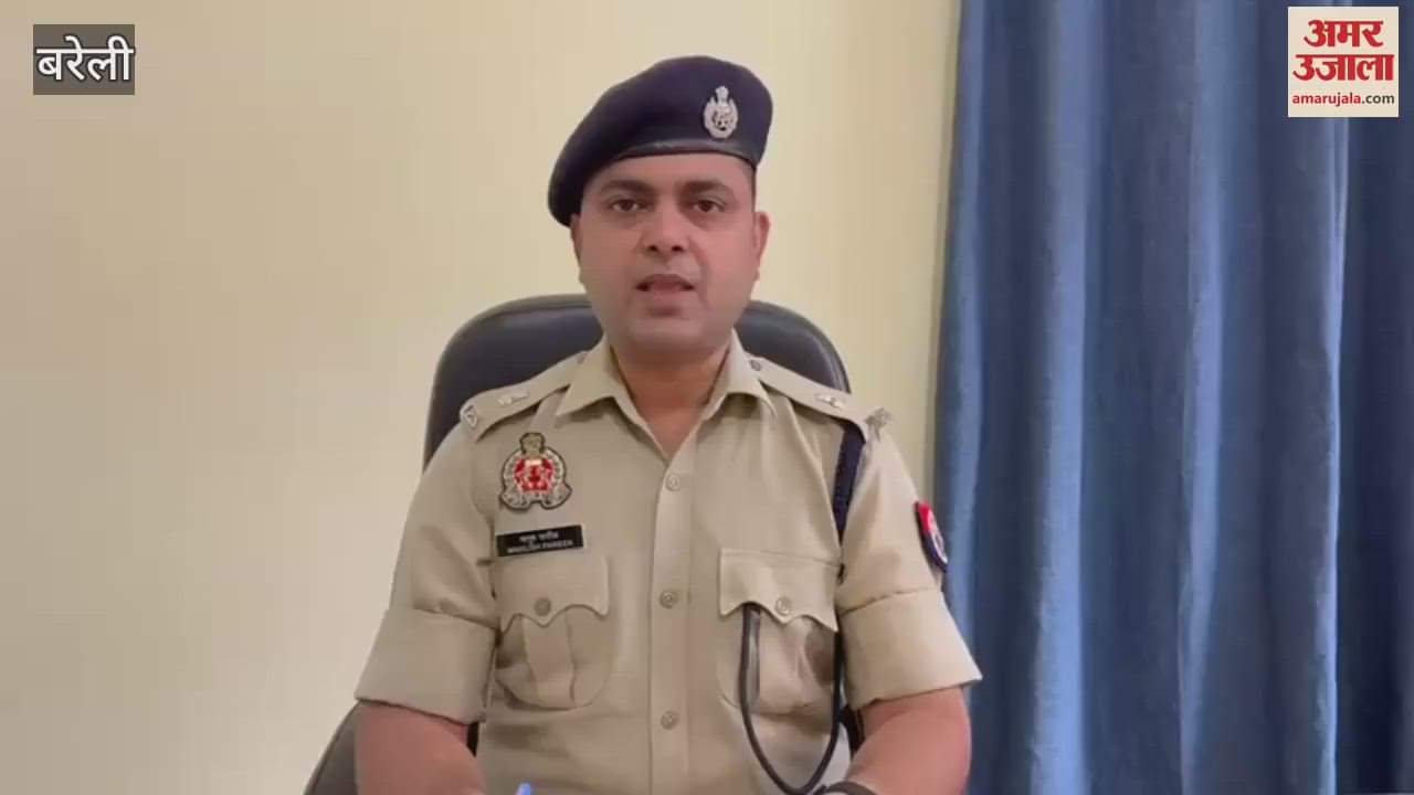 Police arrested four snatching criminals in an encounter