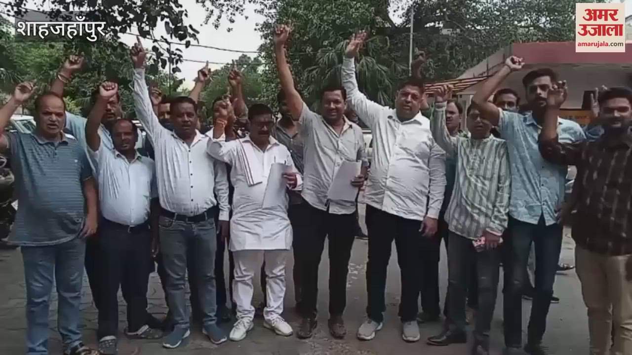 Food Safety Department is harassing people in the name of taking samples in Shahjahanpur