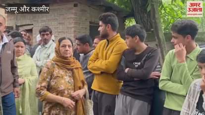 Muslims Perform Last Rites of Kashmiri Pandit, Reflecting Communal Harmony in the Valley