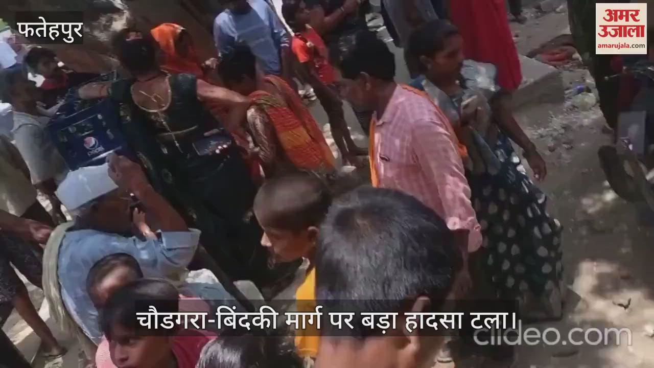 A speeding trolley rammed into a shop in Fatehpur one injured and two rickshaws badly damaged