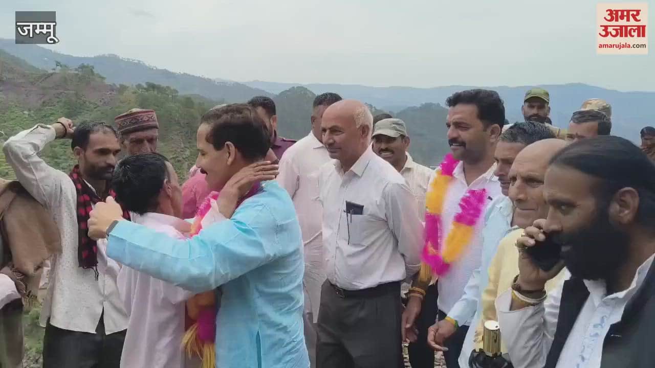 MLA Mankotia inaugurated the construction work, the pace of development will soon run from Bakhetar to Riyal