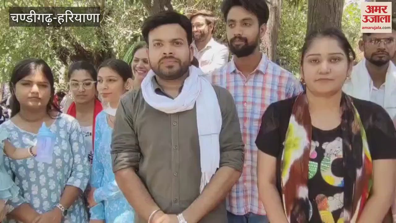 Hundreds of youth reached the headquarters demanding to complete the pending jobs in Haryana
