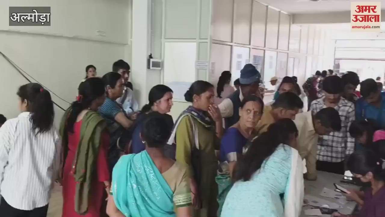 Crowd of patients gathered in district hospital Almora